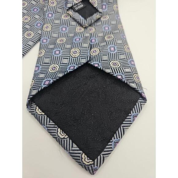 Vintage KOLTE‎ Italy  Blue Silver Floral Neck Tie Necktie 100% SILK 58" x 3.75" - Picture 4 of 4